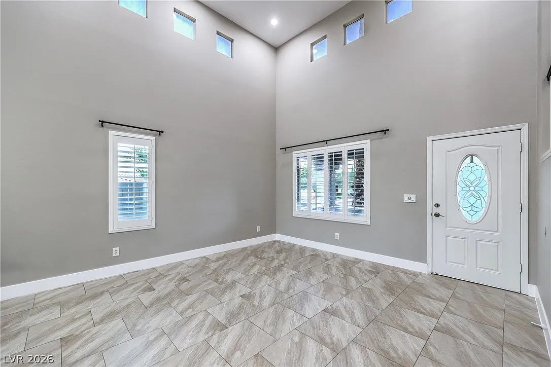3 bed, 2.5 bath, 1755 sqft, $2,750 — Photo 4