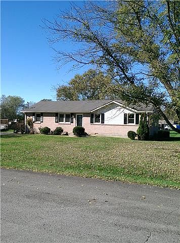 1st image of 613 Flintlock Dr