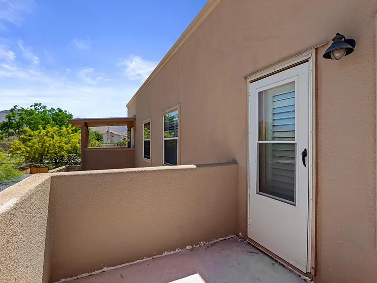 561 Green Village Ct #A — Photo 33