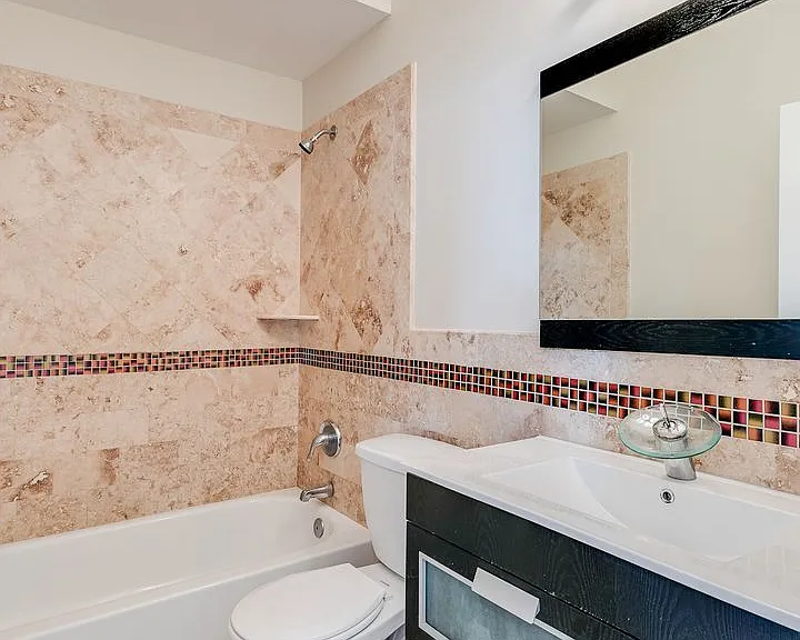 1633 Carpenter St #C — Photo 10