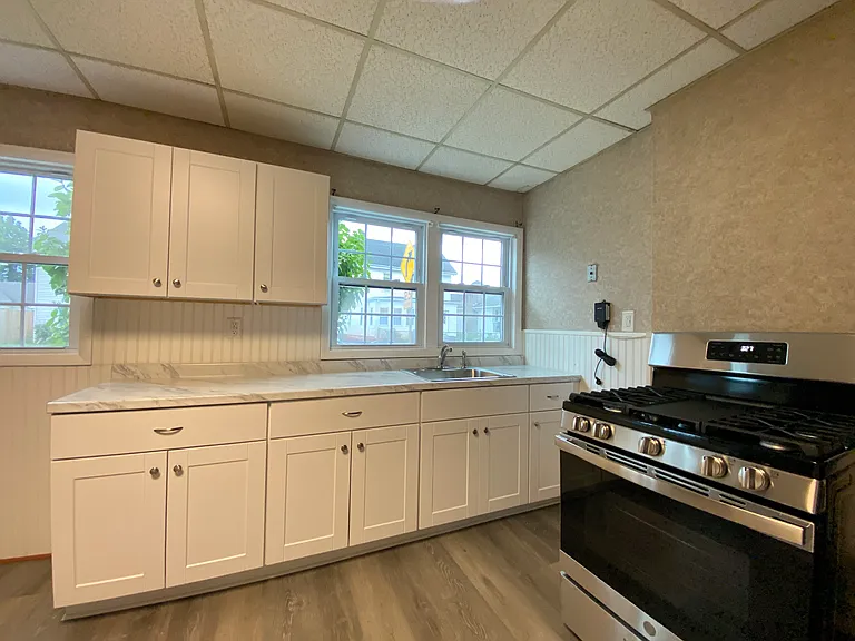 2719 W Main St #D — Photo 4