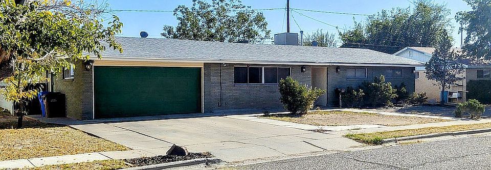 1st image of 1415 Roberts Dr