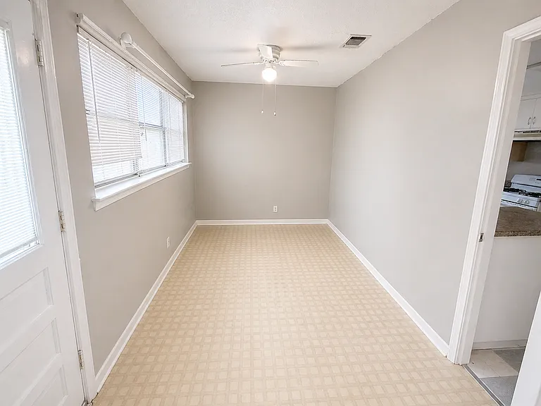 5400 Harmon Ave — Photo 15