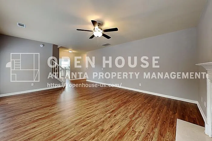 6430 Queensdale Dr — Photo 3