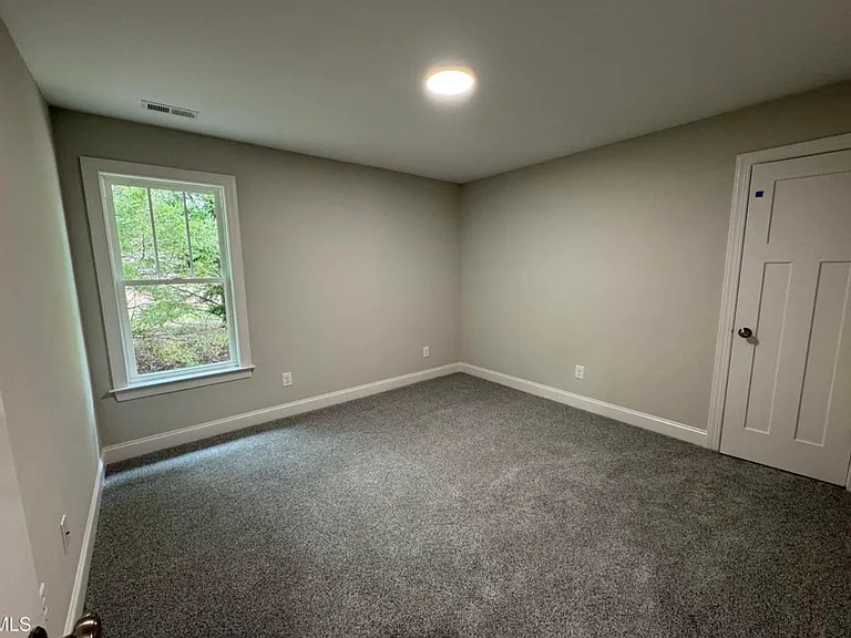 321 W Main St — Photo 6