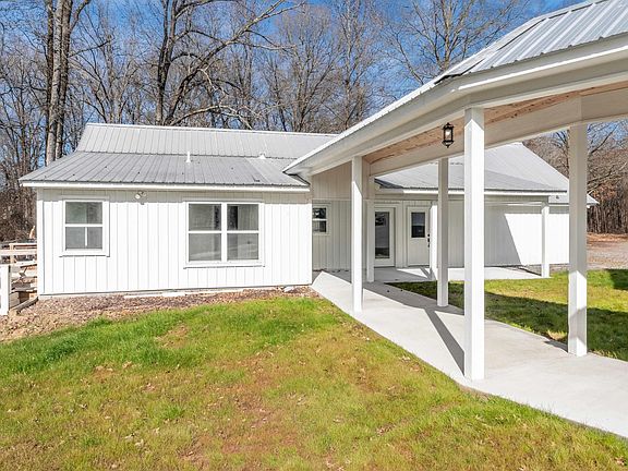 3rd image of 29 Fortune Ln