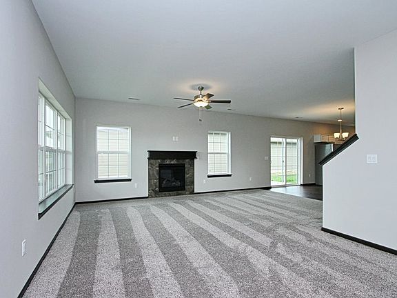 4th image of 4220 Unbridled Ave