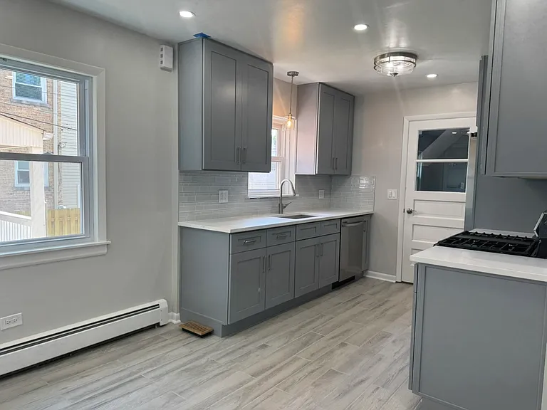 5132 N Mango Ave #2 — Photo 11