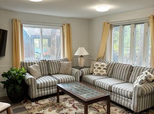 11825 Falls Rd #L101, Potomac, MD 20854