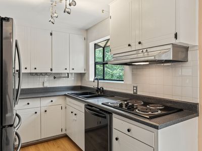 16162 126th Ave SE, Renton, WA, 98058