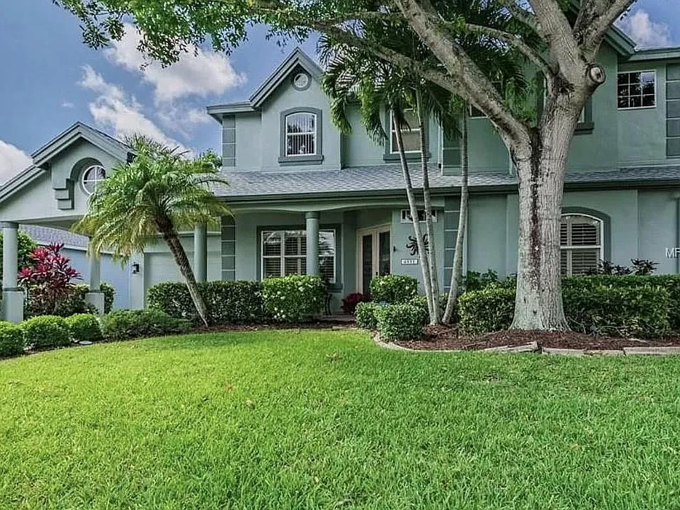 4531 Shark Dr