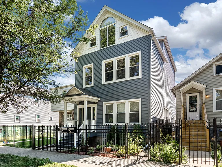 1715 N Talman Ave — Photo 1