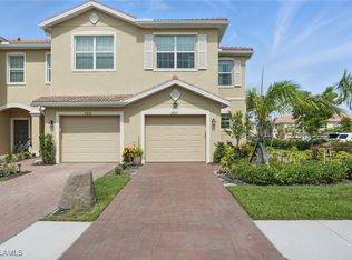 2839 Blossom Way, Naples, FL 34120