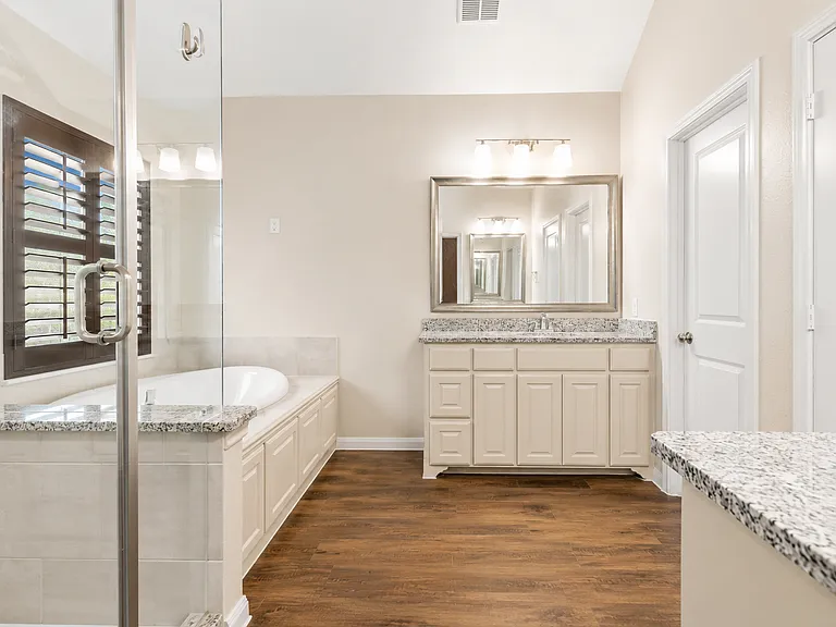 1053 Emil Pl — Photo 27