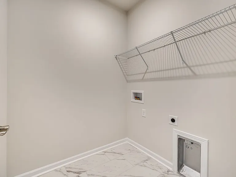 229 Brooks Springs Dr — Photo 27