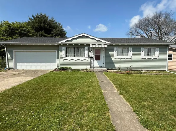 925 Sunset Dr, Logansport, IN 46947