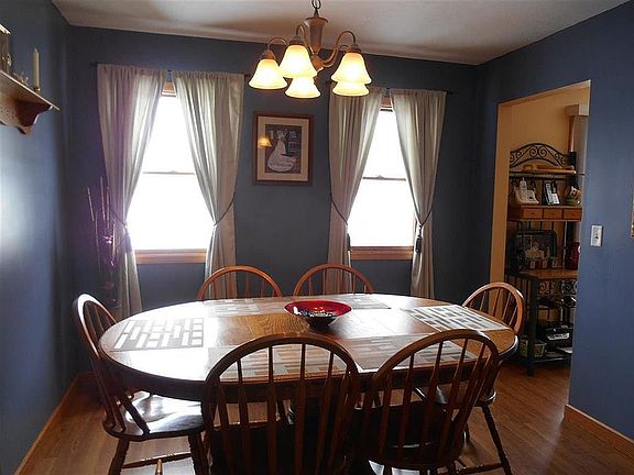 2nd image of 53791 Westmoreland Ct