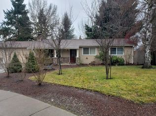 623 Ipson Dr, Medford, OR 97501