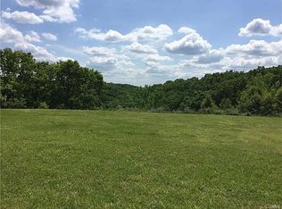 2800 Woods Ave, Grover, MO 63040