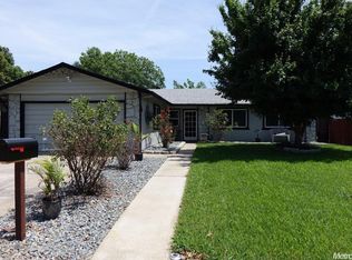 8306 Willow Tree Way, Citrus Heights, CA 95621