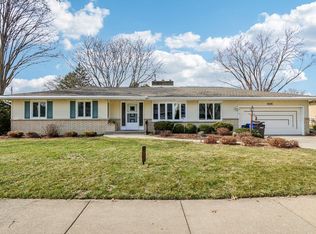 1626 Meadowcrest Lane, Middleton, WI 53562