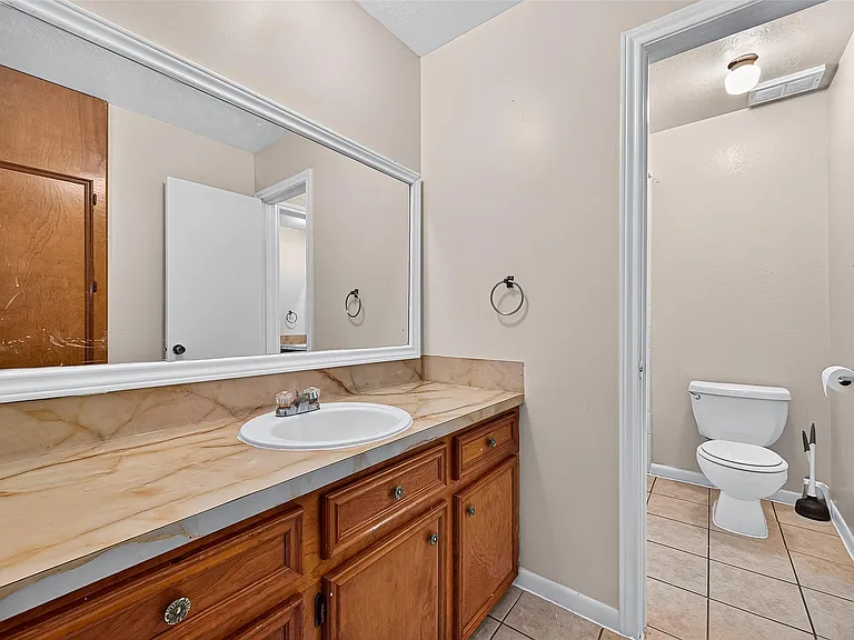 11503 Nobility Dr #4-C — Photo 32