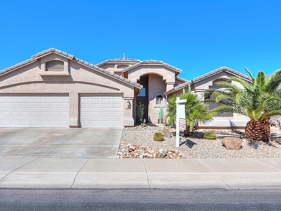 4th image of 41762 W Bravo Ct