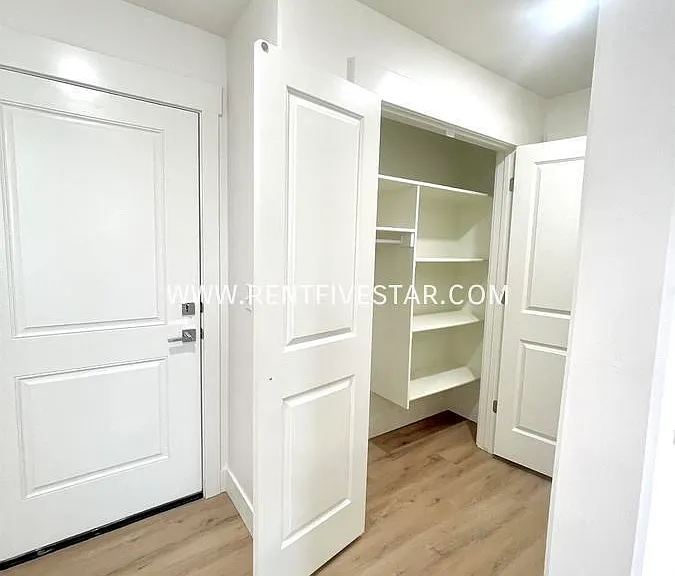 2494 Foothill Blvd #C — Photo 17