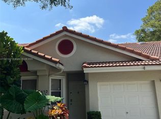 7652 Pinewalk Dr S #139, Pompano Beach, FL 33063