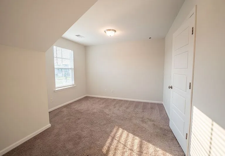 293 McCrady Dr — Photo 29