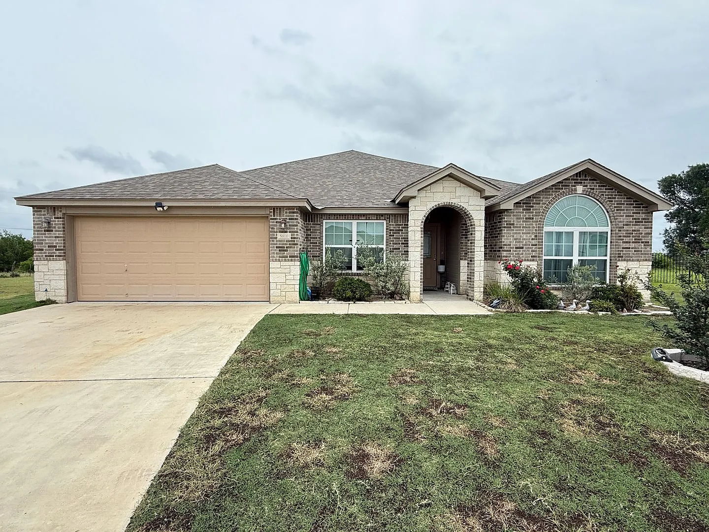 Rent Reduction - Available Now! — Photo 1