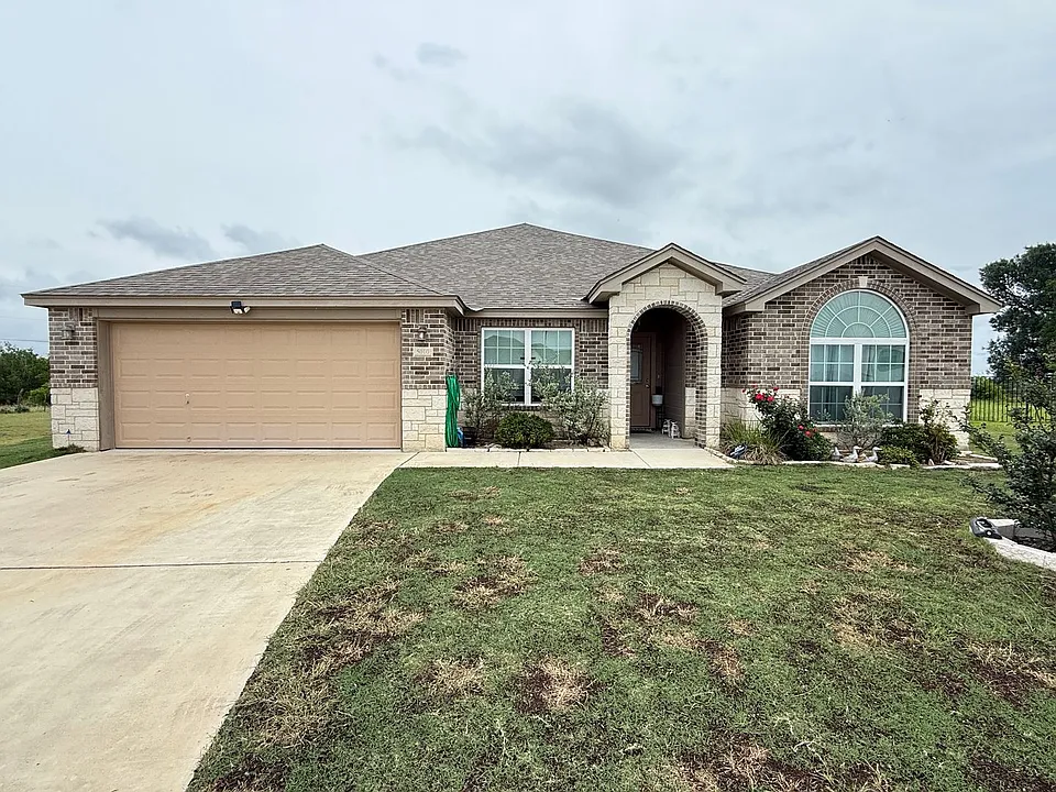 5010 Charles Loop