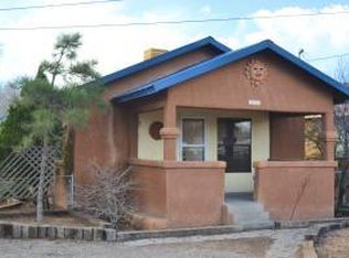 826 Garden Rd SW, Albuquerque, NM 87105