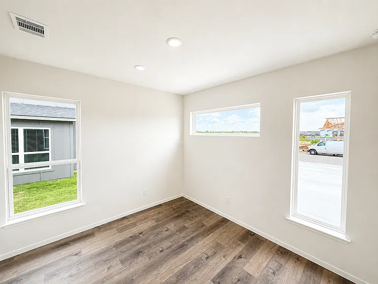 1619 Crooked River Ct — Photo 10