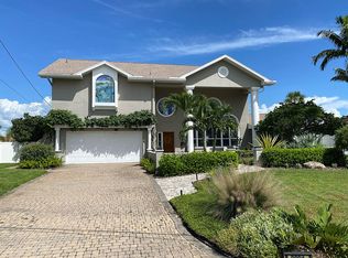 3901 13th Way NE, Saint Petersburg, FL 33703