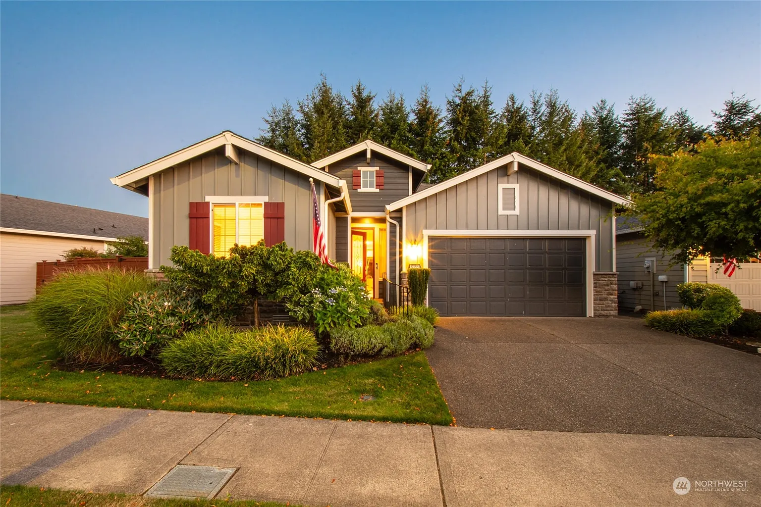 8355 Vashon Drive NE photo 1