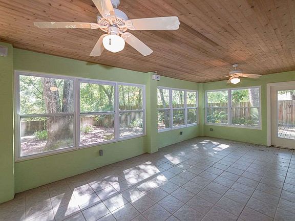 3rd image of 5135 Shore Dr