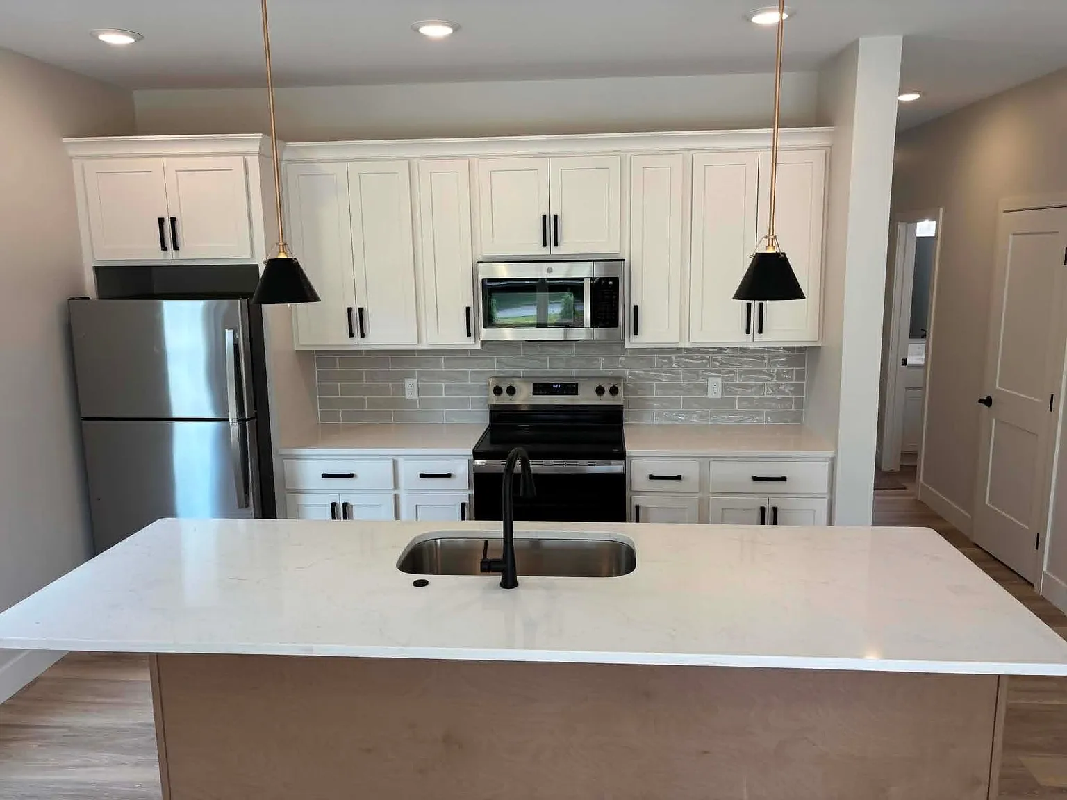 Brand-New Townhomes Near 5 Mile & East Beltline — Photo 4