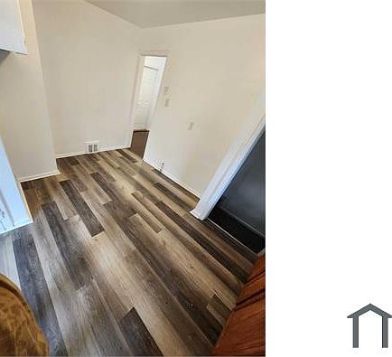 1st image of 8428 Rosemont Ave