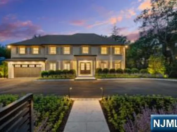 306 Hutchinson Rd, Englewood, NJ 07631