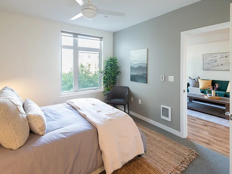 Dwell At Kent Station Apartments — Photo 26