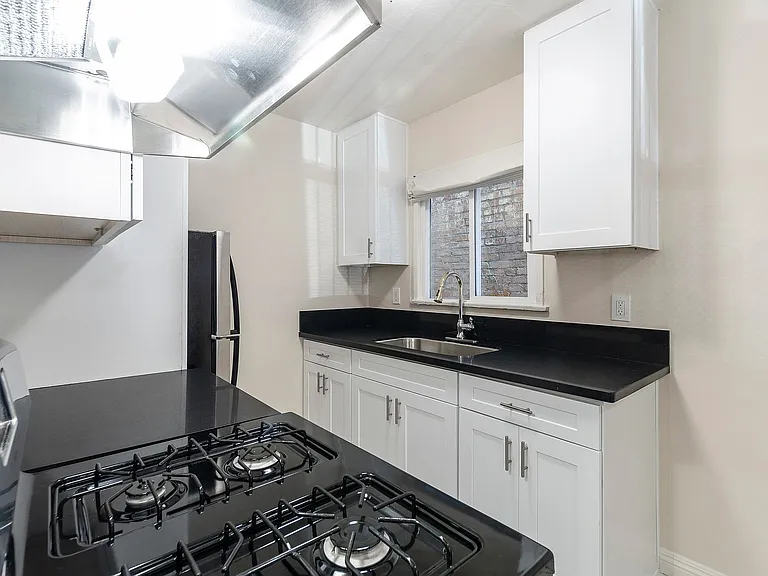THE NORM @ 750 Normandie Ave — Photo 19
