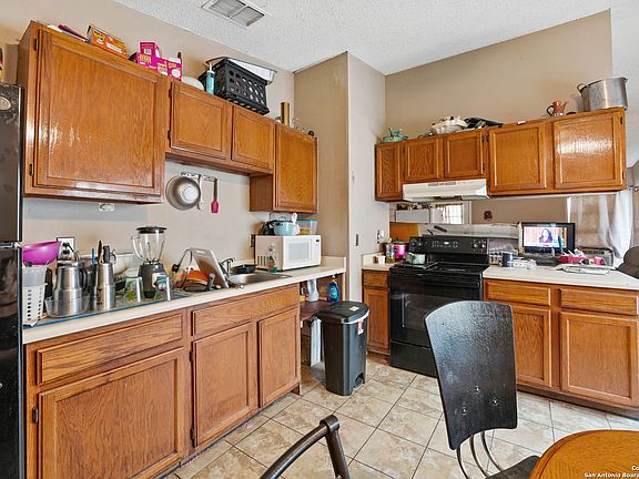 5th image of 4023 SUNRISE CREEK DR
