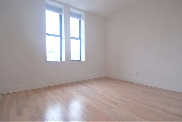 Rented by (Legacy) Tri Hill Realty Group LLC | media 6