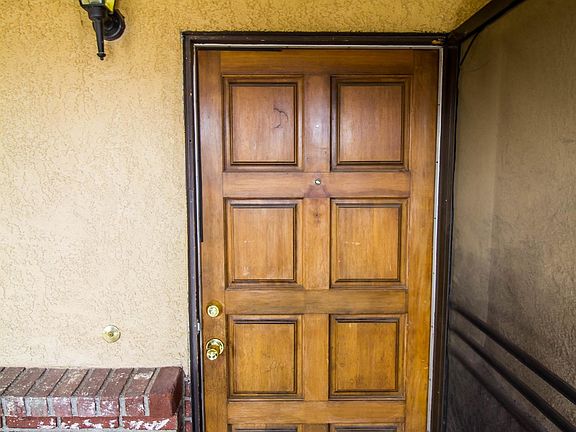5th image of 17942 Manzanita St