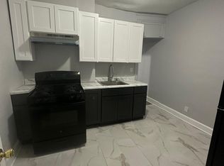 1204 Broad St #8, Newark, NJ 07114