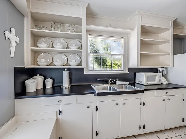 1310 Reid St #B — Photo 7