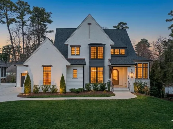 812 Manchester Dr, Raleigh, NC 27609