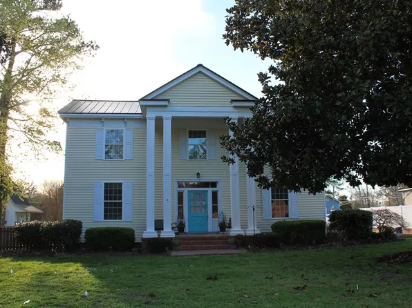 110 Liberty St, Murfreesboro, NC 27855