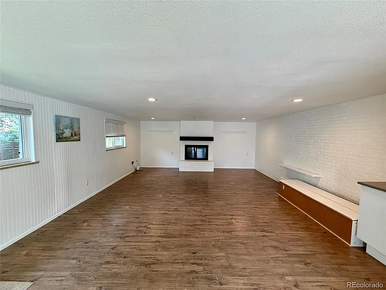 4811 Fenton St — Photo 11